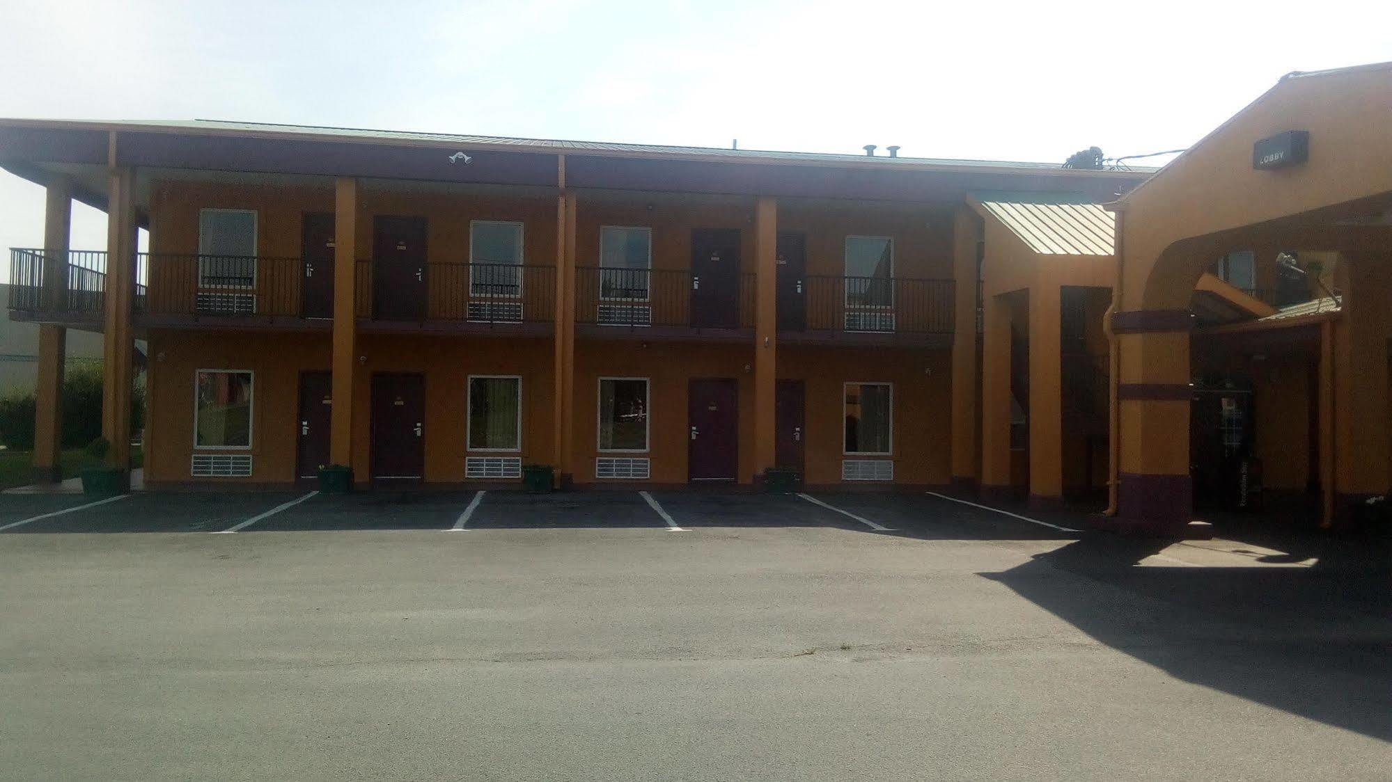 Travelers Inn Elizabethton Bagian luar foto